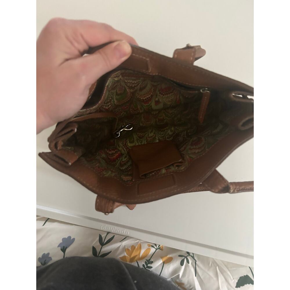 Dooney & Bourke Brown Leather Tote Bag with Tassel Detail Used - Picture 5 of 5